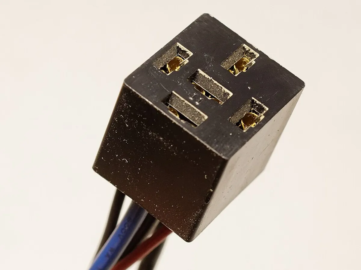 332/C3148 Micro Relay 12V (representative photo)